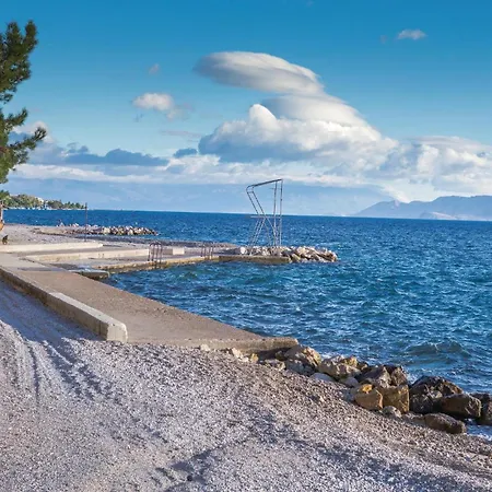 Stunning In With Sauna Dramalj