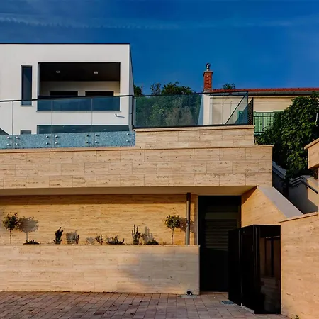 Cozy In With Sauna * Dramalj